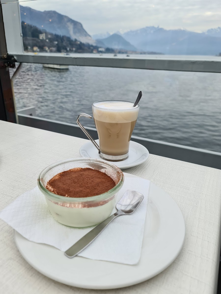 L'idrovolante Cafe-9